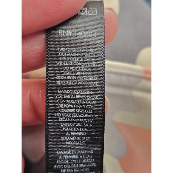 Koral Camo Lustrous High Rise Leggings in Rose Quartz Camo size Midium - Picture 8 of 9